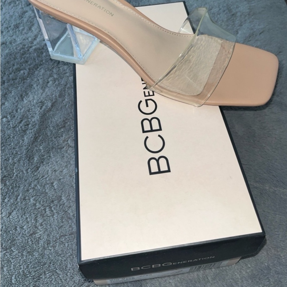 BCBGeneration heels 7.5